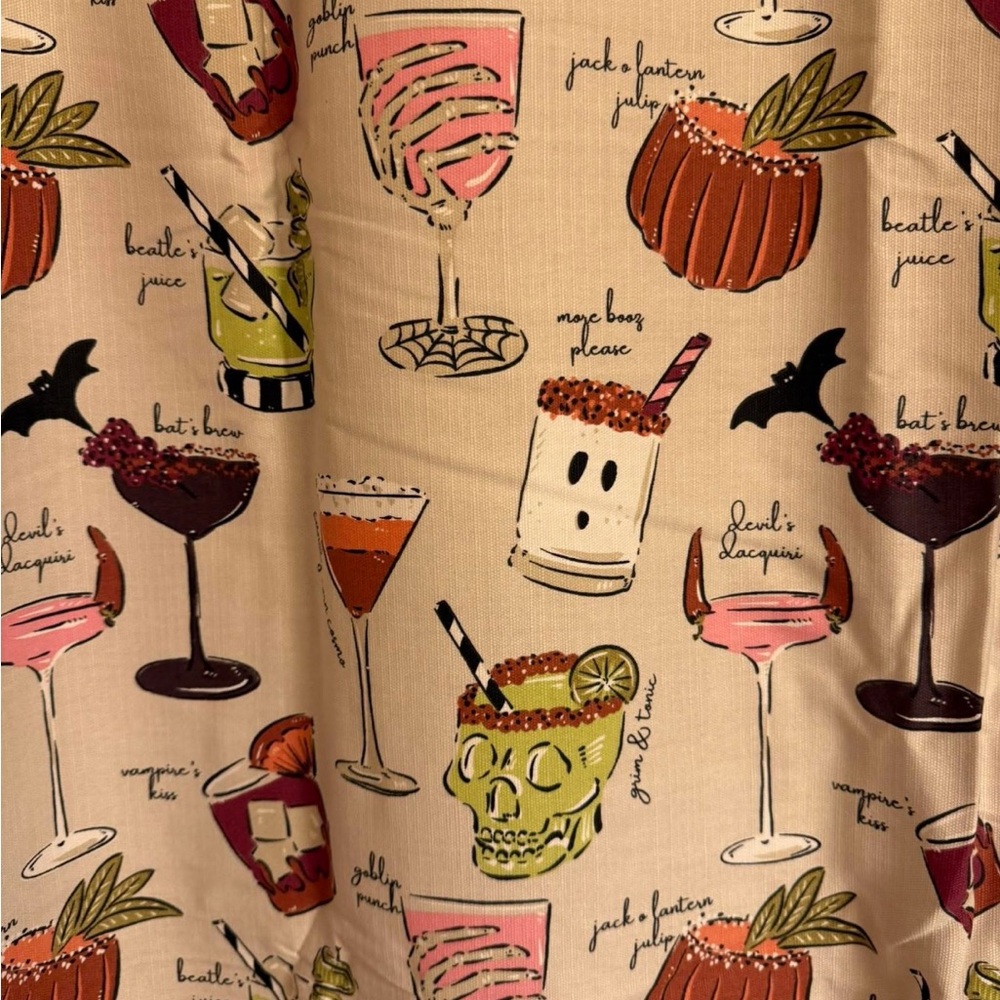 Tiki Halloween cocktail Cream Shower Curtain with skull and zombie head - Picture 3 of 3